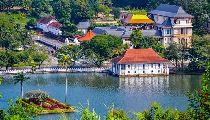 Kandy Viewpoint is one of the best places to visit in Kandy.