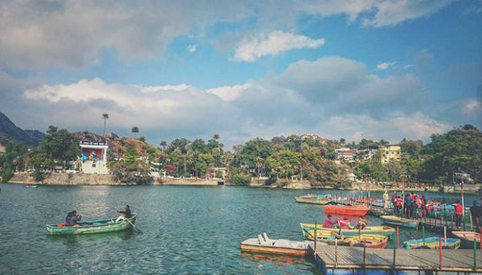 nakki lake market, things to do in Mount Abu