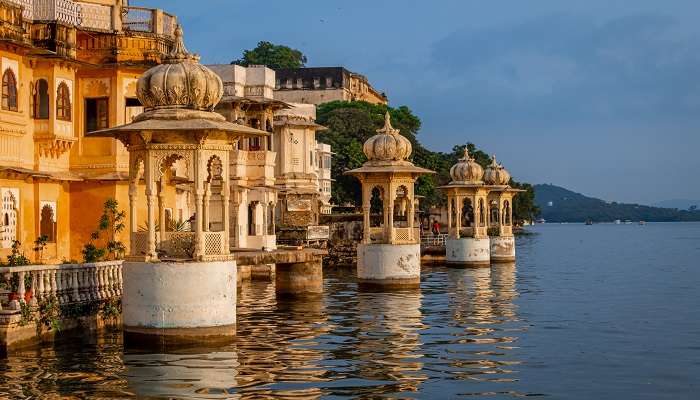View of cenotaphs of Bagore Haveli at Bank of Lake Pichola in Udaipur city