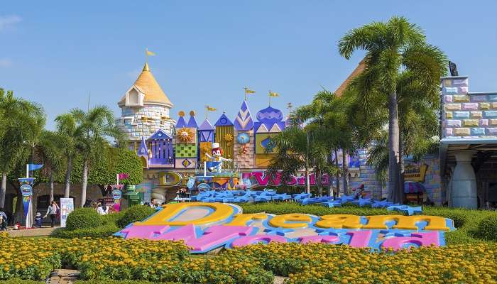 Dream World is one of best tourist places in Thailand to explore
