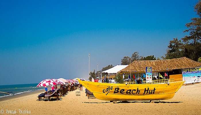 The breathtaking view of Baga Beach, among the best places to visit during your solo trip to Goa.