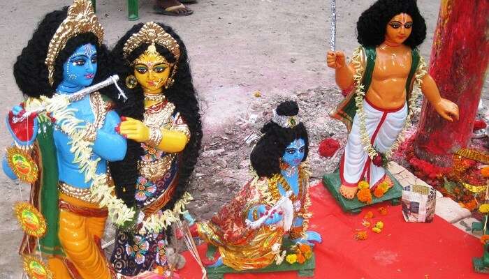 festival folclórico único celebrado en Bengala Occidental