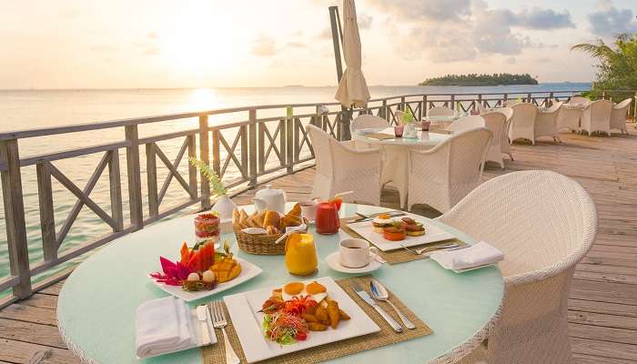 An wonderful view of outdoor dining at Bandos Island