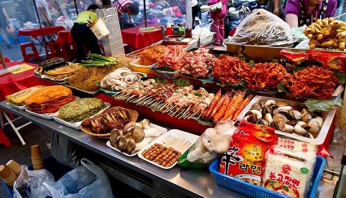 Foods items in Bua Khao Market