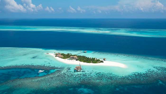 वोवा में मालदीव प्राइवेट आइलैंड का एक दृश्य