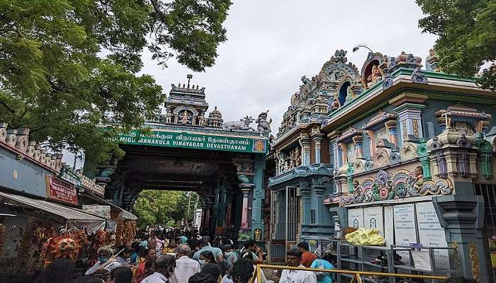 Manakula Vinayagar Temple is one of the best places to visit in Pondicherry