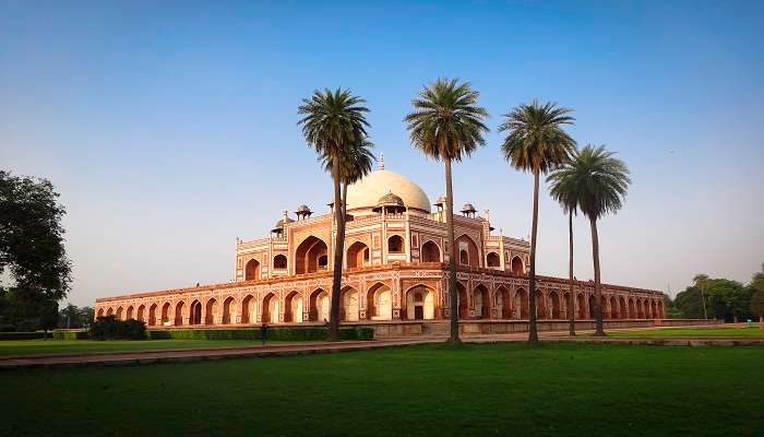 A city of great historical, cultural, and geographical importance, Delhi houses a great many tourist destinations making it one of the best places to visit in August in India.