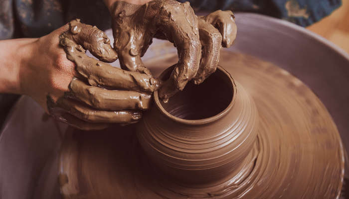 Explore the beautiful clay art in Aruvacode.