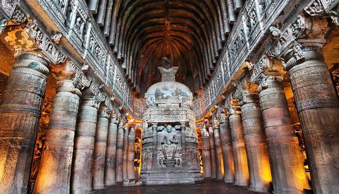 Head to Ajanta Caves near Aurangabad for a weekend getaway on your 3 days trip from Mumbai
