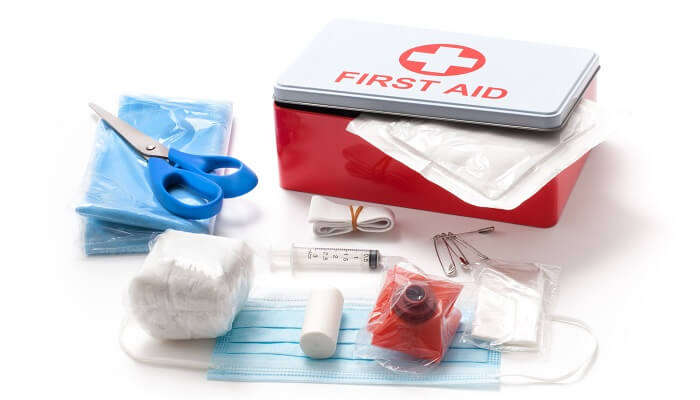 Carrying a first aid box, gadgets and documents is one of the essential tips for solo travelers