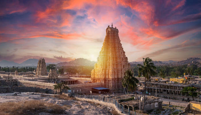 Stunning view at Sree Virupaksha Temple in Hampi