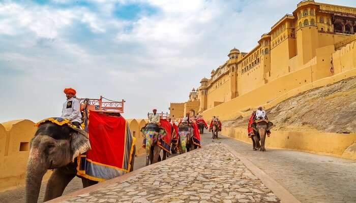 The historical city of Jaipur, one of the best one day trips from Delhi