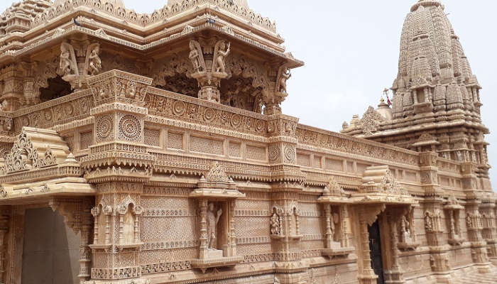 Swami Narayan Temple, one of the most important places to visit in Jamnagar