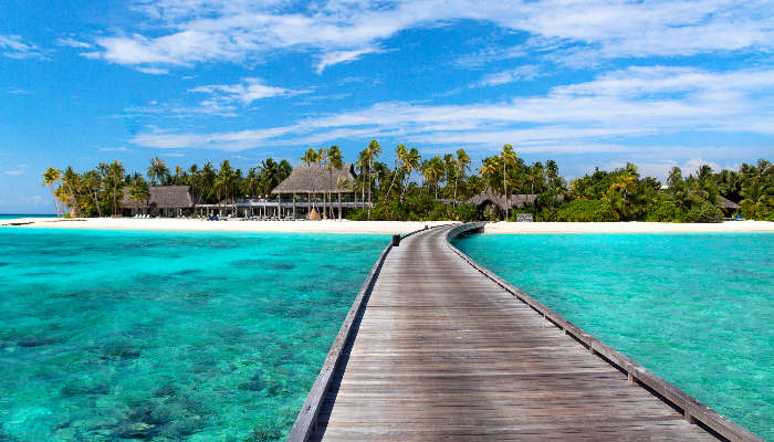 An ideal stay to admire the natural beauty of the Maldives