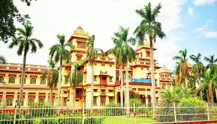 Banaras Hindu University is one of the great places to visit in Varanasi in 2 days.