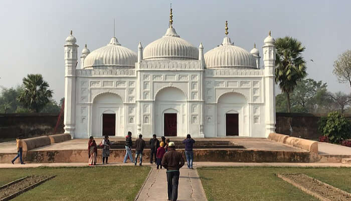 Khushbagh Cemetery is one of the best places to visit in Murshidabad