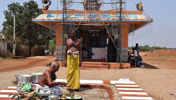 Passez du temps consacré aux dieux et déesses au temple Panduranga Swamy