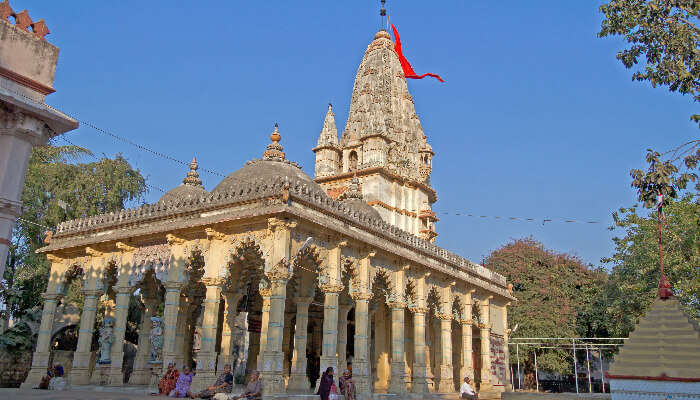 Sudama Mandir, a popular tourist attraction dedicated to the true friendship of Sudama and lord Krishna.