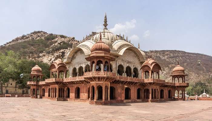 Alwar la belle ville de Rajasthan, c'est l'un des meilleur lieux à visiter près de Jaipur