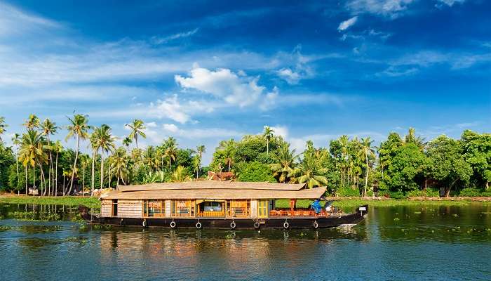 Kerala célèbre pour sa verdure, lieux à visiter en juillet en Inde 
