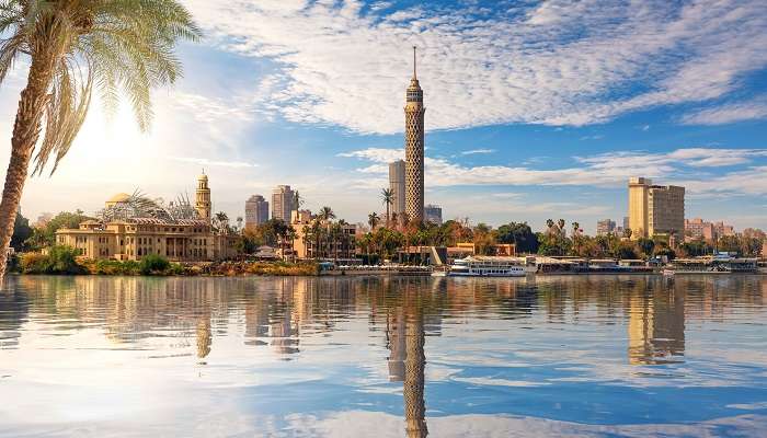 Vue du centre-ville du Caire sur l'île de Gezira