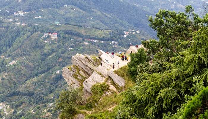 Mukteshwar et Dhanachuli est l'une des meilleures stations de montagne à visiter