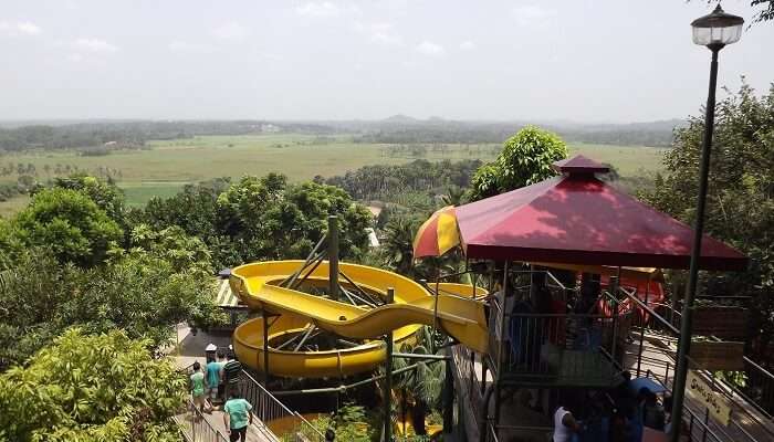 Passez une journée amusante dans l'un des meilleurs endroits à visiter à Bangalore, Wonder La Water Park Bangalore