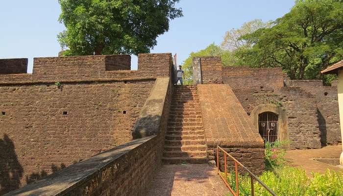 Beautiful view of Tellicherry Fort: One of the best tourist places in Thalassery 