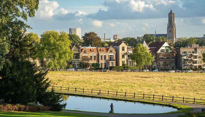 Explorez La belle Tour d'Arnhem, c'est l'un des meilleurs endroits à visiter aux Pays-Bas