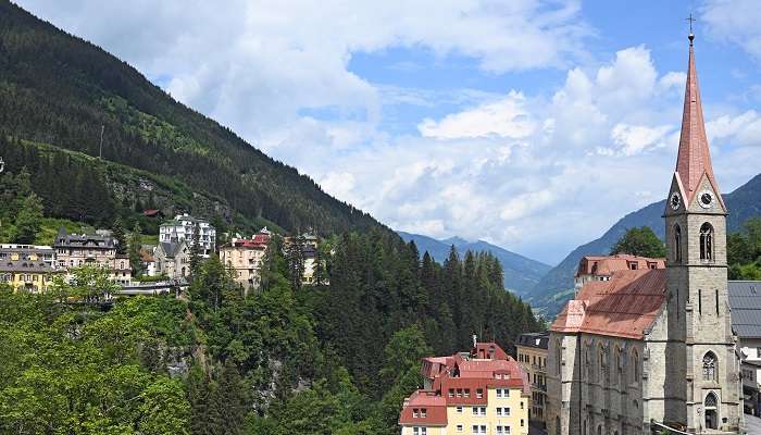Explorez Bad Gastein, c'est l'un des meilleur lieux à visiter en Autriche