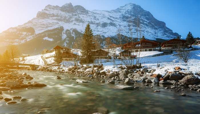 Belle vue panoramique à Interlaken, C'est 'un des meilleur lieux à visiter en Suisse en hiver 
