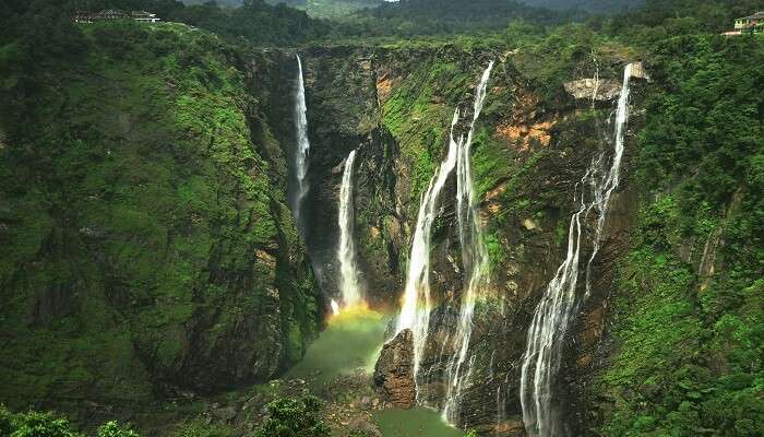 La cascades de jog, Karnataka, c'est l'un des meilleur lieux à visiter en mousson en Inde