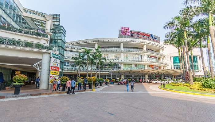 Robinsons Place est l'un des meilleur lieux à visiter à Manille