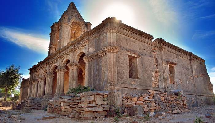 Explorez Roha Ruines antiques