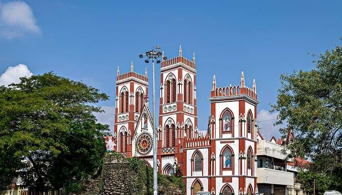 célèbre église de Pondichéry