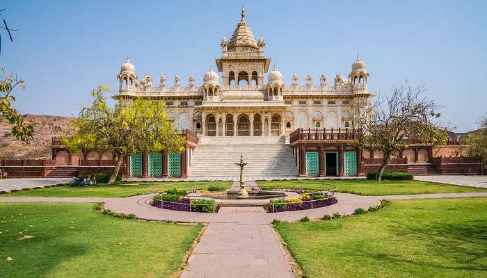 A captivating view of Jaswant Thada, one of the romantic places in Jodhpur