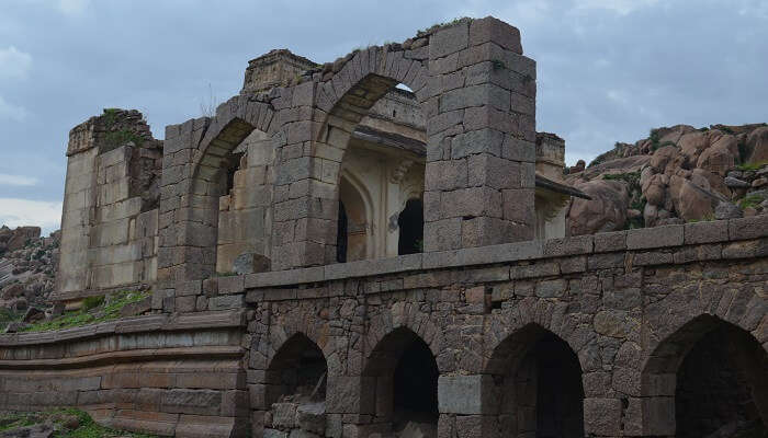 La vue de fort de Kurnool, c'est l'une des meilleur Lieux à visiter à Andhra Pradesh