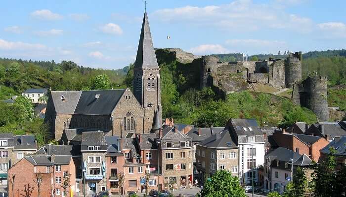 Explorez la La Roche-en-Ardenne, c'est l'une des meilleur lieux à visiter en Belgique
