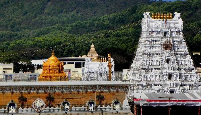 La temple du Tirupati, c'est l'une des meilleurs Lieux à visiter à Andhra Pradesh