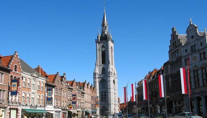 La belle vue sur la tour de Tournai