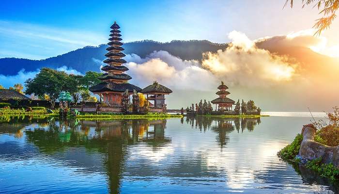 अंतर्राष्ट्रीय यात्राएँ में इंडोनेशिया सबसे खूबसूरत गंतव्य है