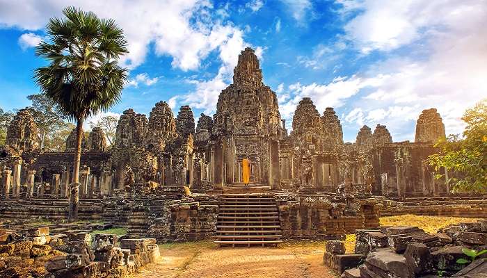 जनवरी में घूमने के लिए सबसे अच्छी जगहें में से एक कंबोडिया है