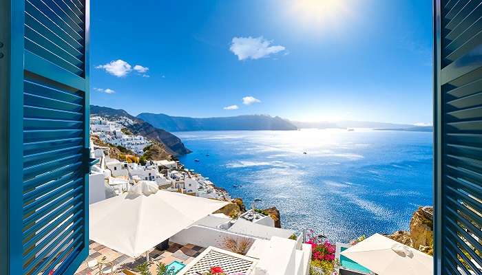 बजट अंतर्राष्ट्रीय यात्राएँ में ग्रीस घूमने के लिए कम बजट वाला देश है