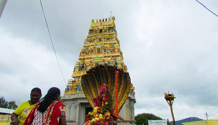 सुब्रमण्यम मंदिर बैंगलोर का प्रसिद्ध तीर्थ स्थल है