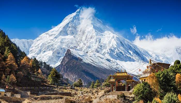 बजट अंतर्राष्ट्रीय यात्राएँ में नेपाल घूमने के लिए खूबसूरत जगहों में से एक है