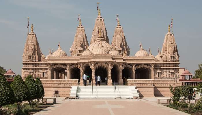 Le temple de Bhavnagar, c'est l'une des meilleur lieux à visiter à Gujarat