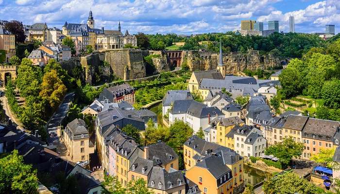 La vue magnifique de la ville Luxembourg