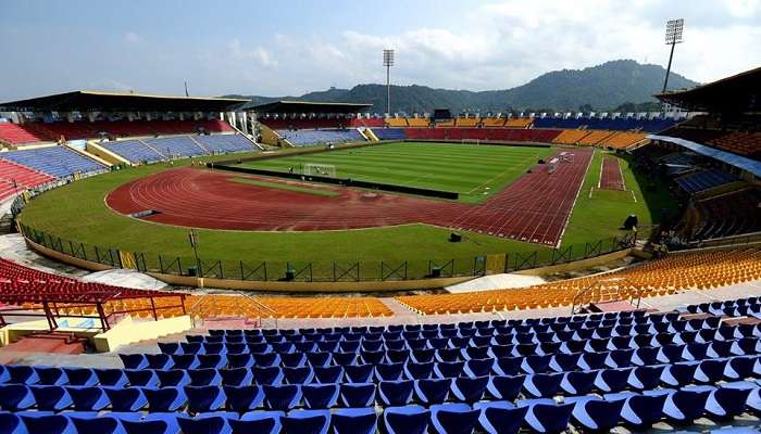 Visiter Indira Gandhi Athletic Stadium