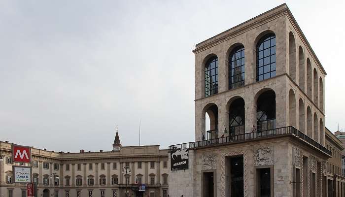Musée du Novecento, c'est l'une des meilleur lieux  à visiter à Milan