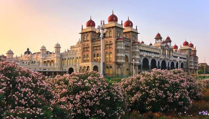 les célèbres palas de Mysore, c'est l'une des meilleur 